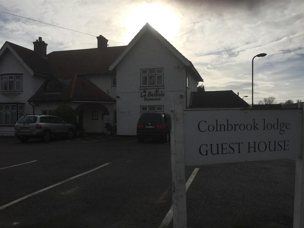 سلوف Colnbrook Lodge Guest House المظهر الخارجي الصورة