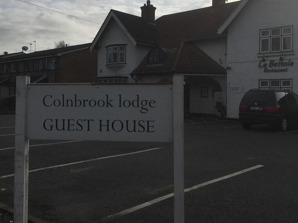 سلوف Colnbrook Lodge Guest House المظهر الخارجي الصورة